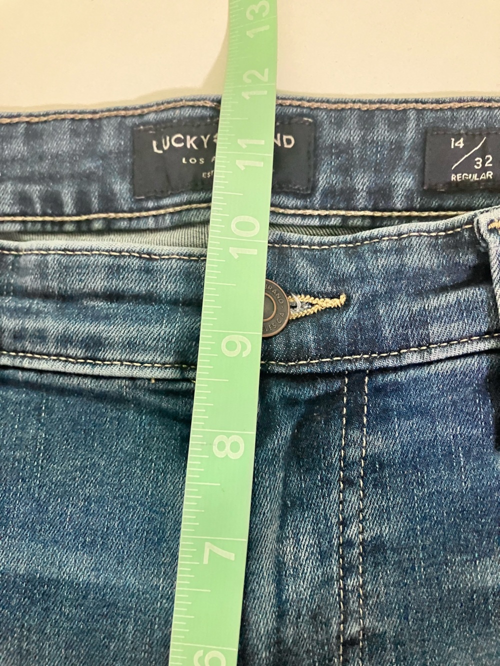 Lucky Brand Sweet Boot Medium Wash Mid Rise Jeans Size 14/32 - Picture 9 of 10